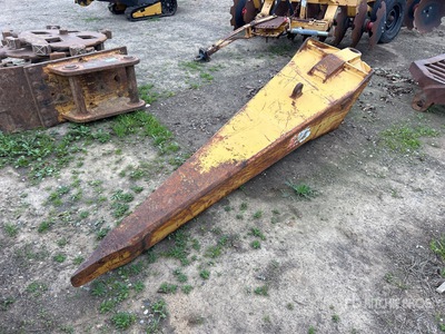 Ateco 102 in Stump Splitter Accessoire pour bouteur - Fits Cat D8R