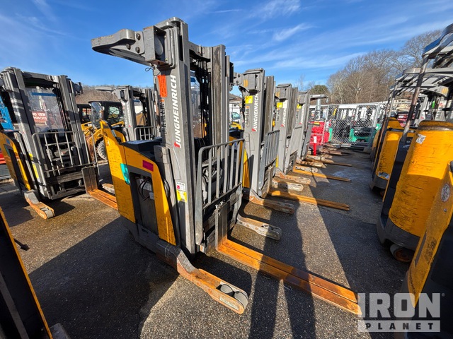 MONTACARGAS ELéCTRICO JUNGHEINRICH ETR230A