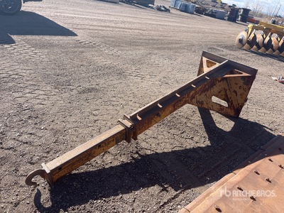 JRB 7 in Wheel Loader Material Handling Arm