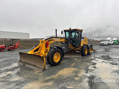 2017 John Deere 872GP AWD Motor Grader