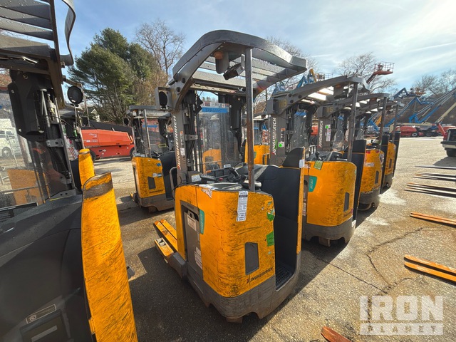 MONTACARGAS ELéCTRICO JUNGHEINRICH ETR230A