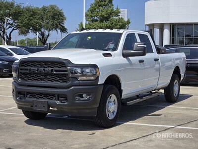 2023 Ram 3500 Crew Cab Pickup