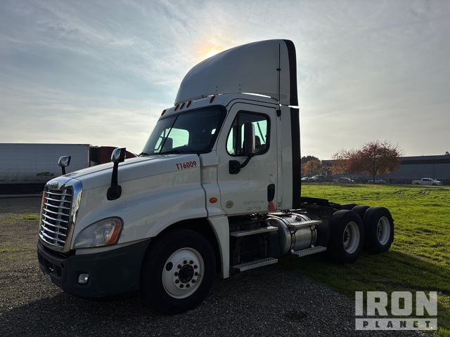 CAMIóN 2017 FREIGHTLINER