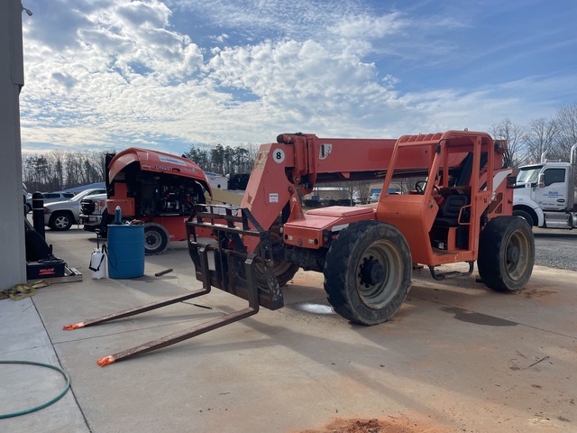 2011 SkyTrak 8042 Telehandler