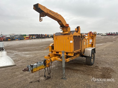 2014 Bandit 990 Tow-Behind Intimidator Déchiqueteuse de bois