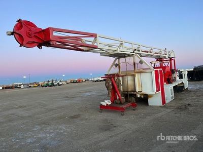 Well Rig Service Body. 22 foot deck