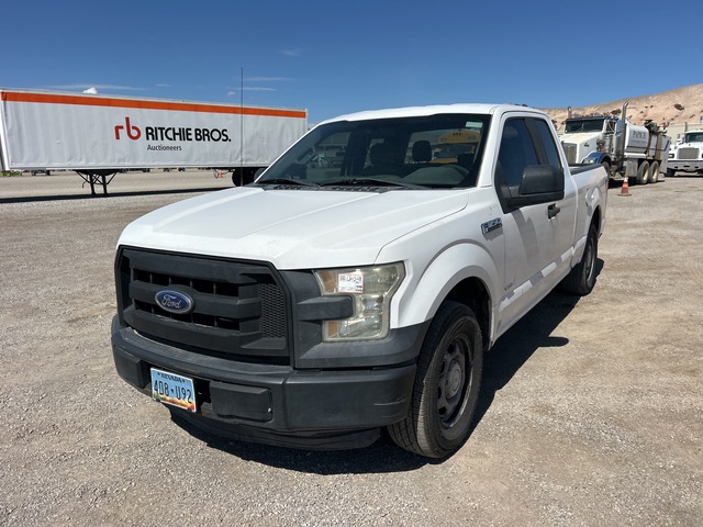 2015 Ford F-150 XL 4x2 Extended Cab Pickup