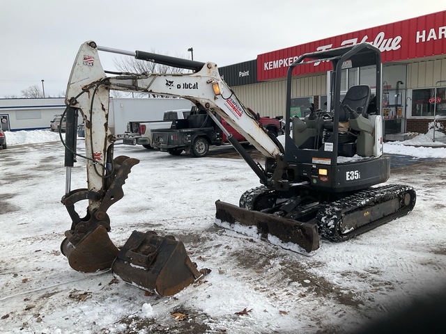 2015 Bobcat E35 Mini Excavator