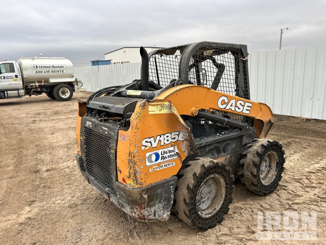 MINI CARGADOR SOBRE RUEDAS 2020 CASE SV185B