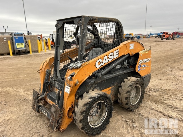 MINI CARGADOR SOBRE RUEDAS 2020 CASE SV185B