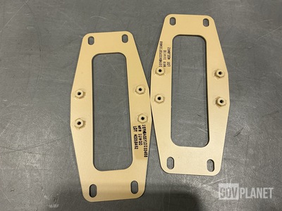(90) General Dynamics 10033468 Mounting Plates