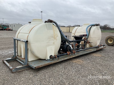 Hydraulic Roll-Off Water Tank