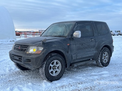 1999 Mitsubishi Pajero SUV