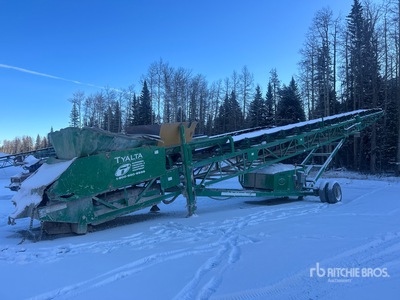 2014 McCloskey ST80DKT x 80 ft Stacking Conveyor