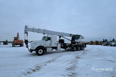 Manitex 5096S 50 ton Straight Boom on 2013 Kenworth T800 8x6 Sleeper Crane Truck