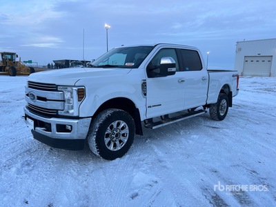 2018 Ford F-350 Lariat 4x4 Crew Cab Pickup