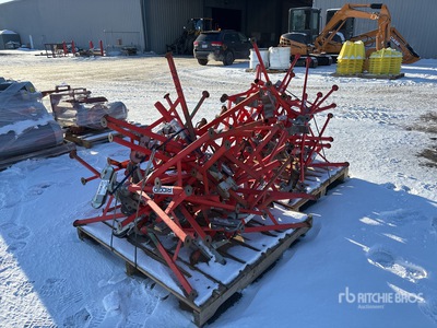 Quantity of Rigid VJ-99 Pipe Stands