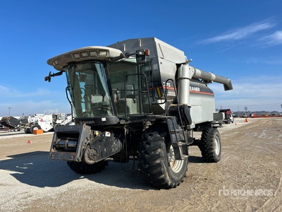 2003 Gleaner R75 4x4 Moissonneuse-batteuse
