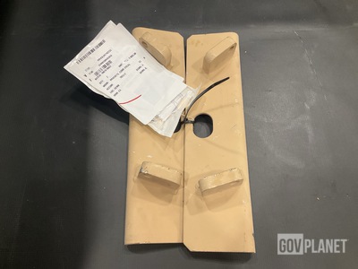 (2) Foster Miller 0903234022 Commercial Brackets