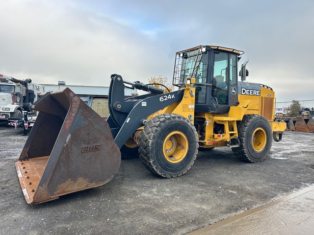 2014 John Deere 624K Wheel Loader