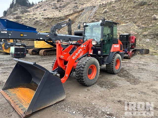 CARGADOR FRONTAL 2023 KUBOTA R640