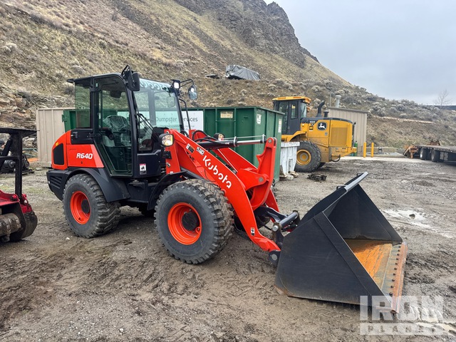 CARGADOR FRONTAL 2023 KUBOTA R640