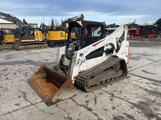 2018 Bobcat T740 Compact Track Loader