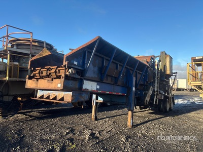 2000 Peterson HC2400A T/A Horizontal Grinder