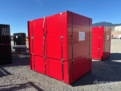 Quantity of (90) Canex 8 ft x 6 ft Powder Coated サイト フェンス (Unused)