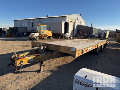 2001 Contrail 19 ft T/A Equipment Trailer