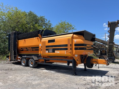 2018 Doppstadt SM 720 Plus Portable Trommel Screen