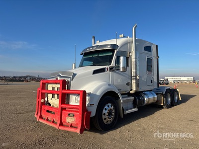 2021 Kenworth T880 6x4 T/A Sleeper Truck Tractor