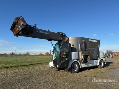 2010 Crono Limousine 23 Self-Propelled Feed Wagon