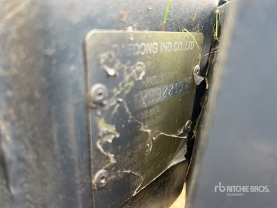 Kioti CS2610 Tracteur Tondeuse Mower Tractor