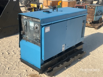 Miller Big Blue 401D Soudeuse à moteur
