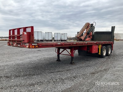 1984 Schnure 30 ft T/A Knuckle Boom Flatbed Trailer