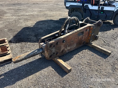 BTI TB830X 98 in Hydraulische breker