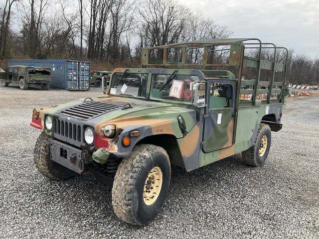 AM General M1097A2 HMMWV 2 Door w/Truck Body