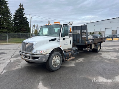 2009 International 4300 4x2 Flatbed Dump Truck