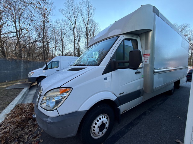 2009 Freightliner Sprinter Cargo Van (Inoperable) 2009 Freightliner Sprinter Cargo Van (Inoperable)