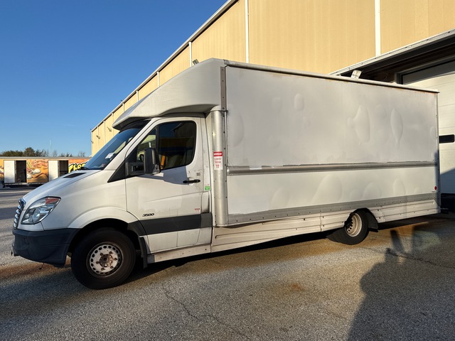 2011 Freightliner Sprinter 3500 4x2 Step Van