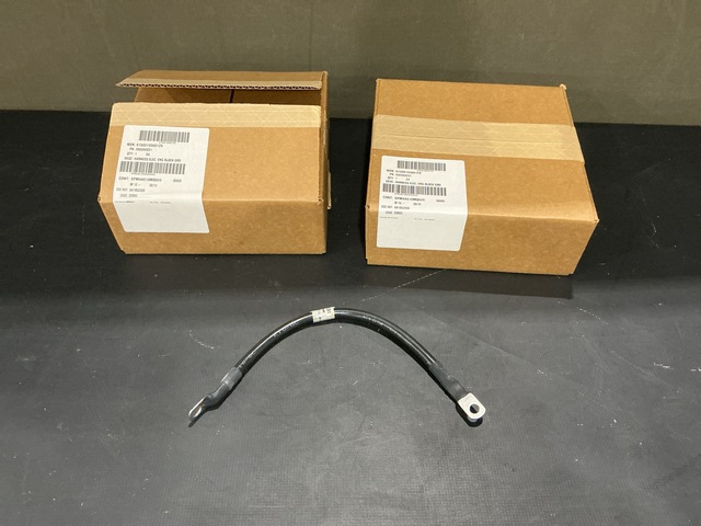 (72) Navistar Defense 3565992C91 Wiring Harnesses
