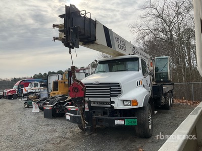 National 1400A 66000 lb Straight Boom on 2007 Sterling LT9500 6x4 Crane Truck (Inoperable)