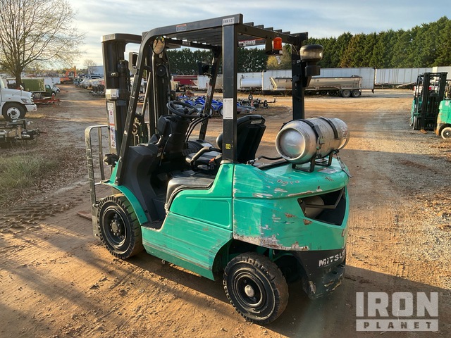 MONTACARGAS MITSUBISHI FG20N