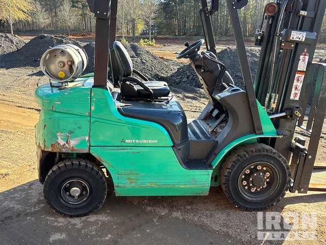 MONTACARGAS MITSUBISHI FG20N