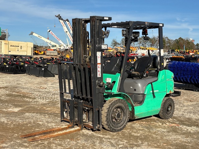 Mitsubishi FG20N Pneumatic Tire Forklift