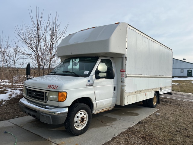 2007 Ford E-350 Van Truck