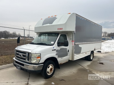 2008 Ford E-350 Van Truck