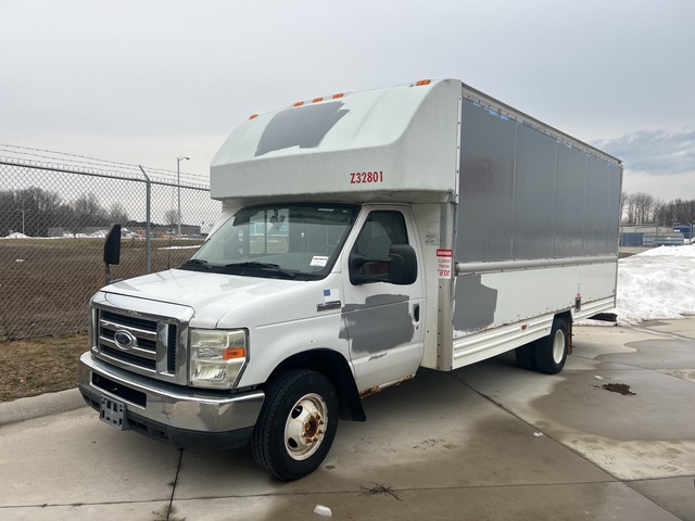 2008 Ford E-350 Van Truck