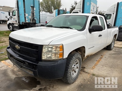 2009 Chevrolet Silverado 1500 4x4 Extended Cab بيك اب